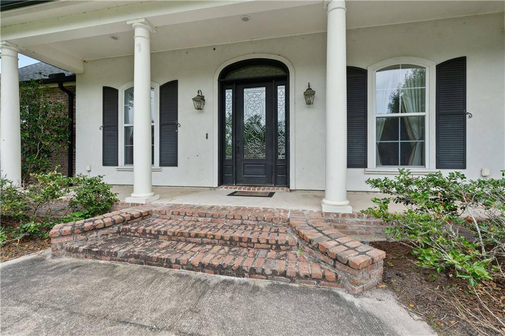 Gonzales, LA 70737,7525 LILLIE VALLEY DR