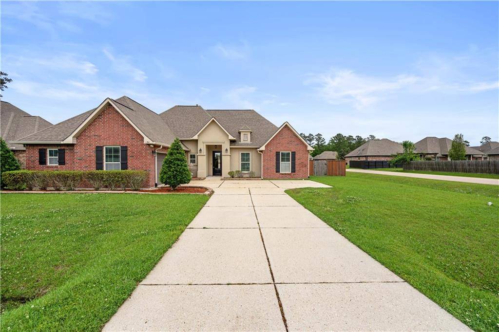 Madisonville, LA 70447,134 LAUREL OAKS RD