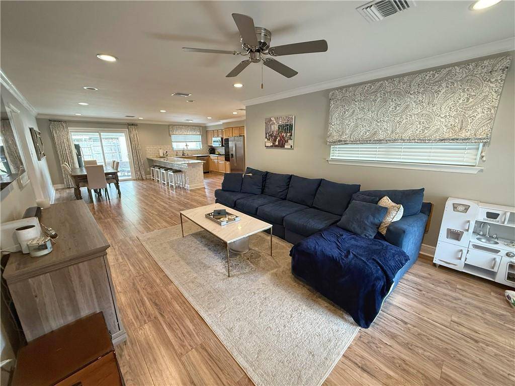 Metairie, LA 70003,4813 PIKE DR
