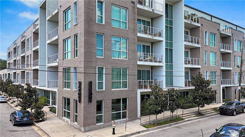 New Orleans, LA 70117,900 BARTHOLOMEW ST #320
