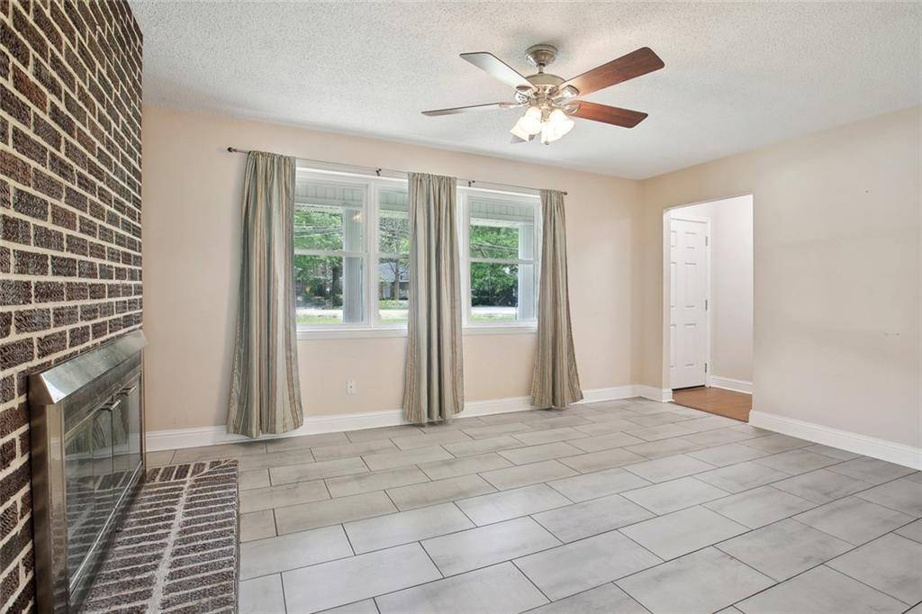 Covington, LA 70433,19365 SLEMMER RD