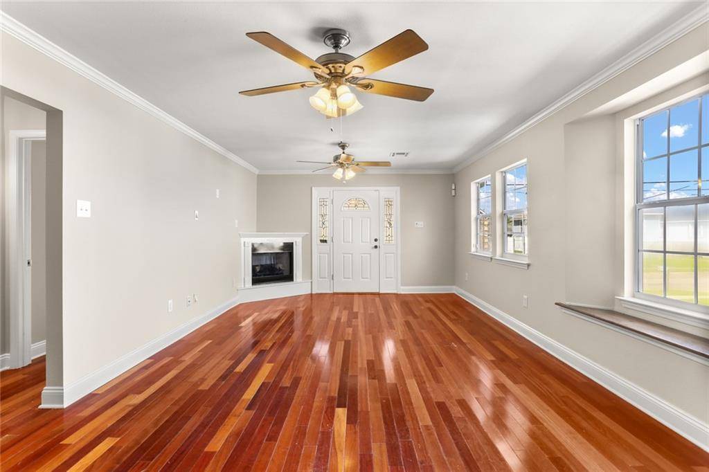New Orleans, LA 70122,5417 BACCICH ST