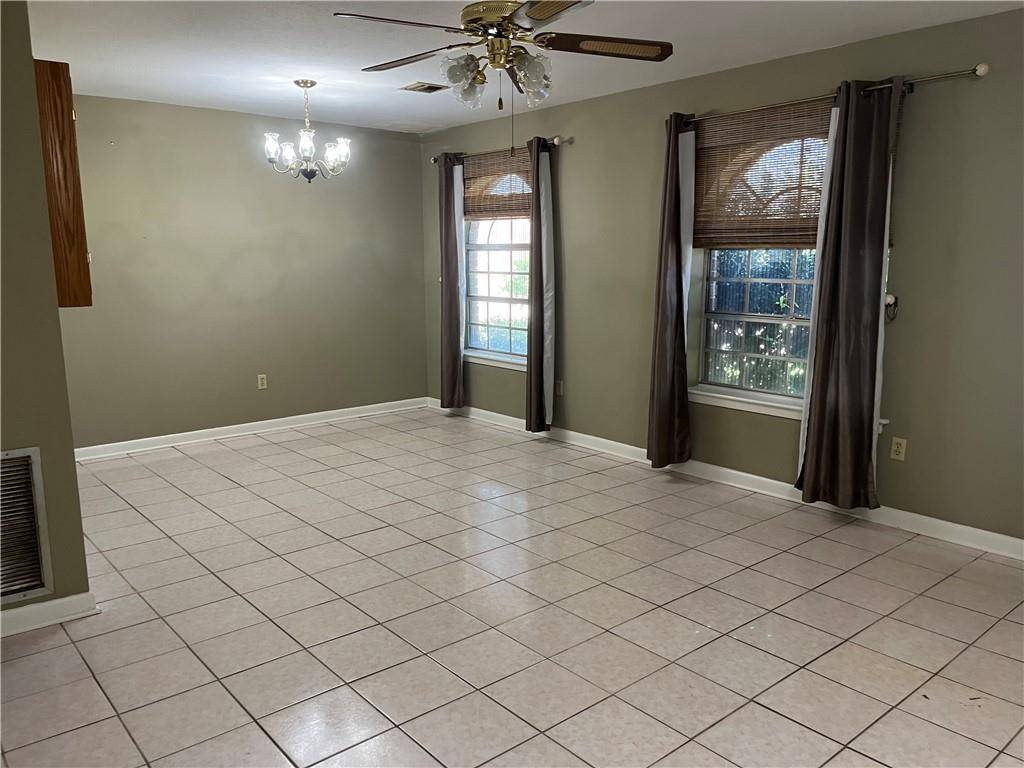 Kenner, LA 70065,3122 KANSAS AVE