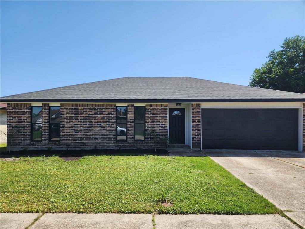 Harvey, LA 70058,2405 TATTERSALL DR