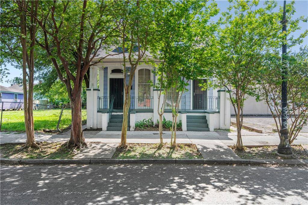 New Orleans, LA 70116,1520 ESPLANADE AVE