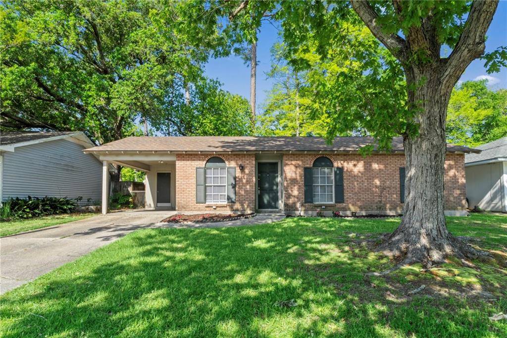 Slidell, LA 70458,279 BLUEBIRD DR