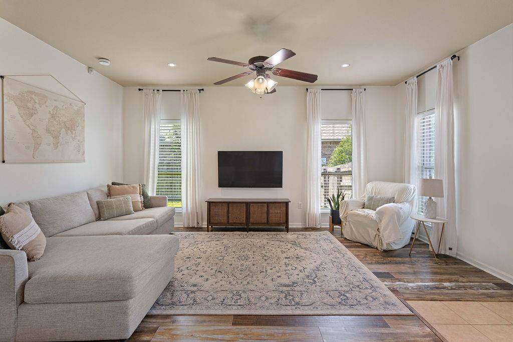 Covington, LA 70435,413 OAK BRANCH DR