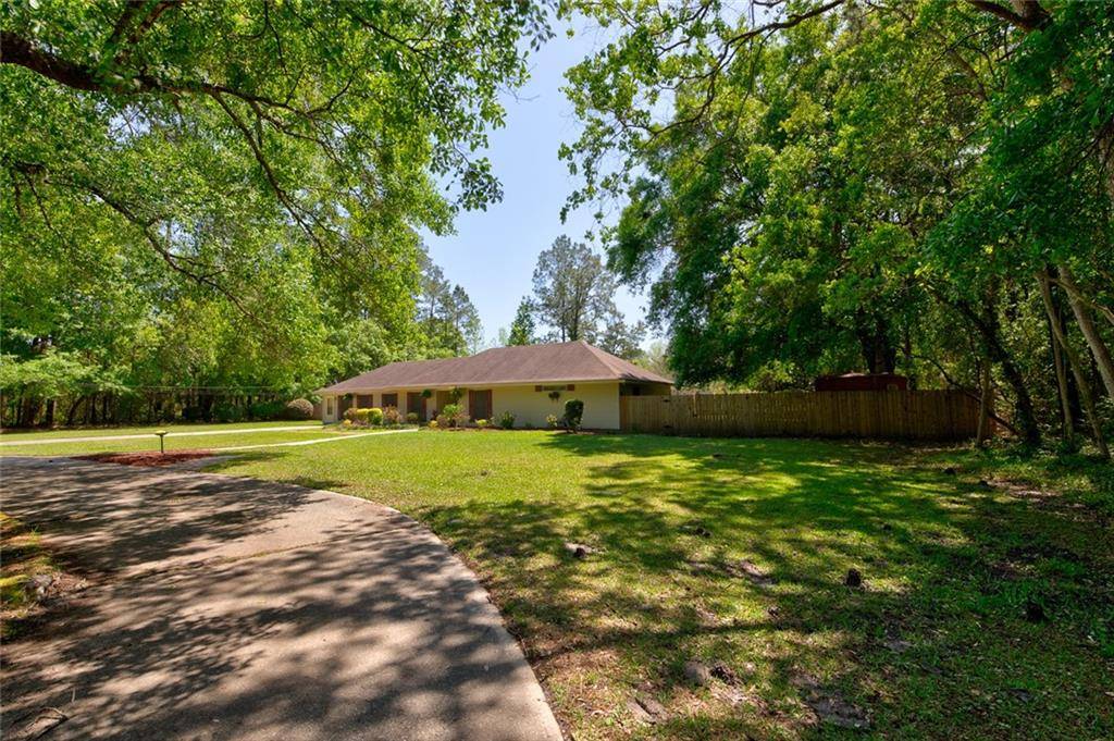 Slidell, LA 70460,232 CHATEAU DR