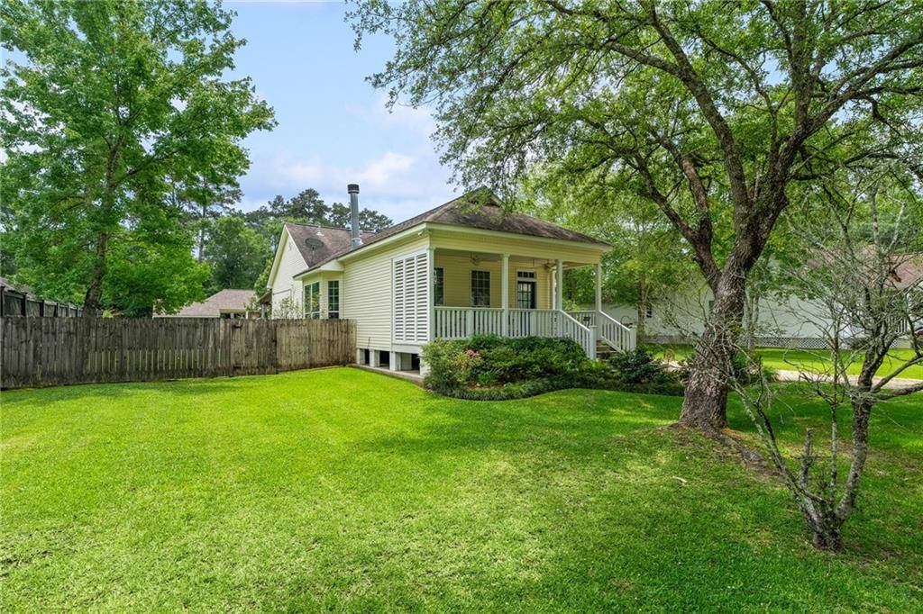 Abita Springs, LA 70420,22236 8TH ST