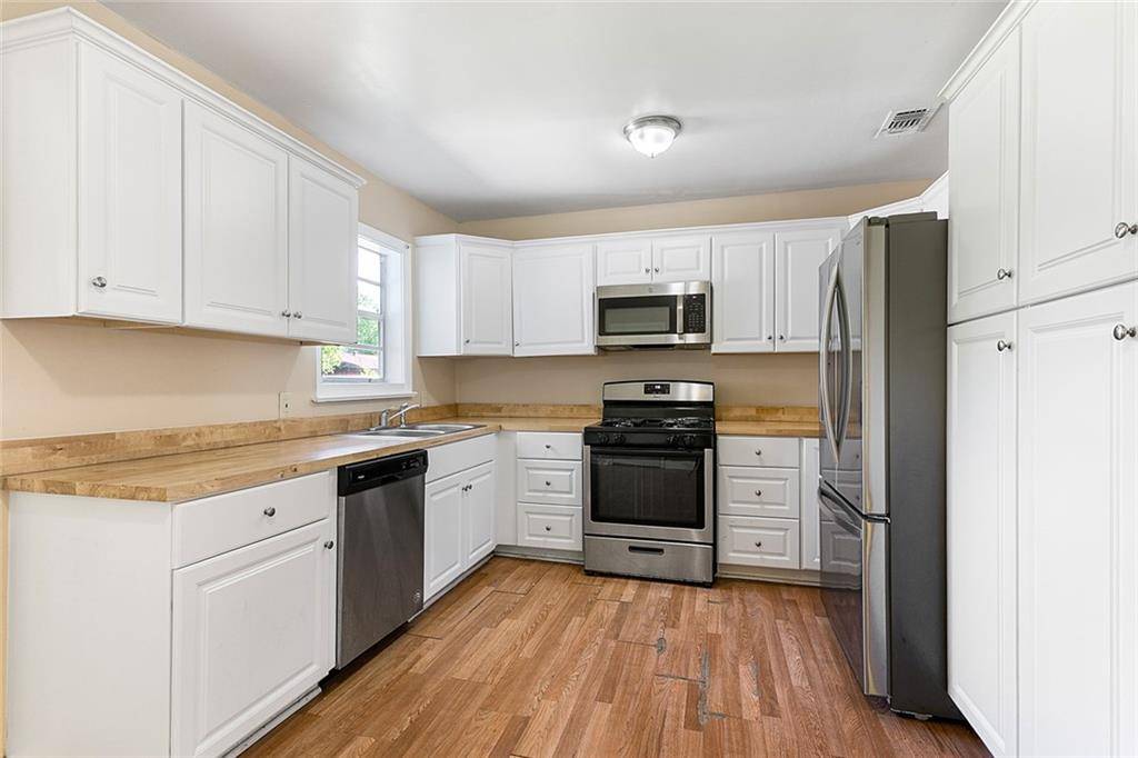 Bogalusa, LA 70427,1114 PALM AVE