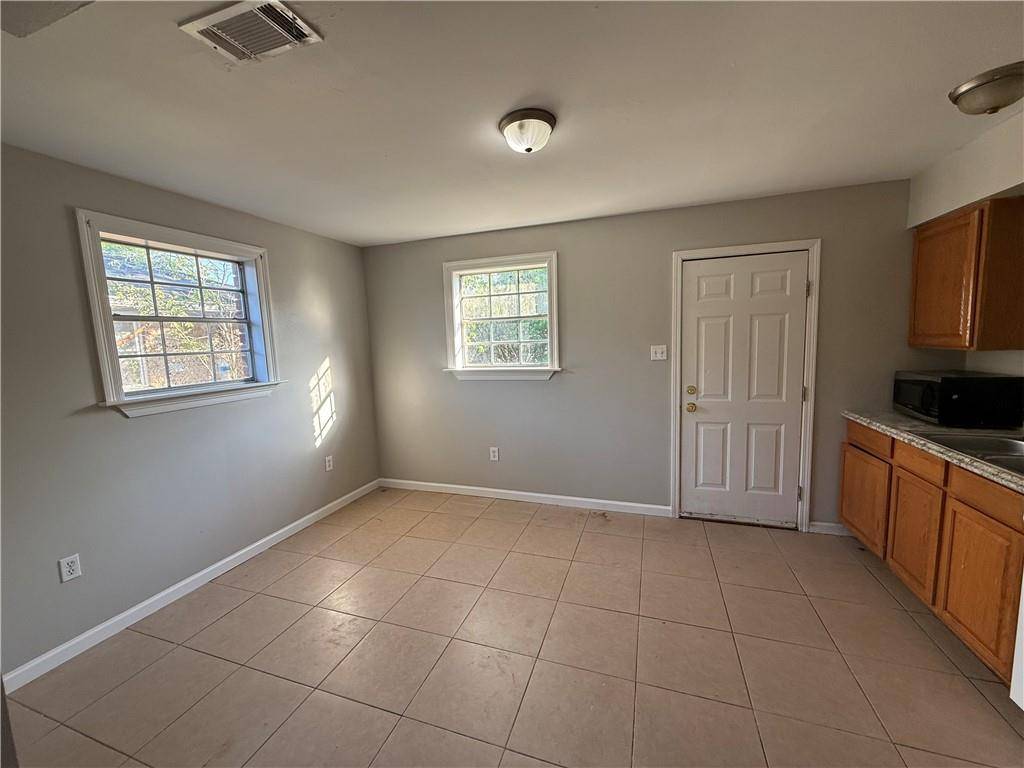 Chalmette, LA 70043,8550 VALOR DR