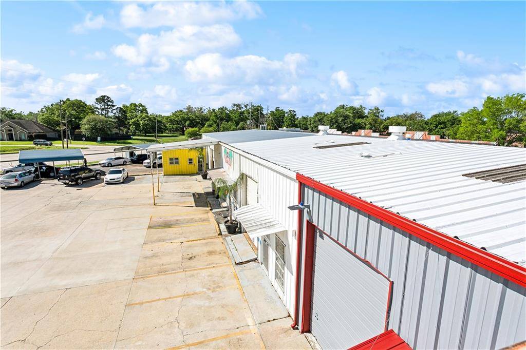 Marrero, LA 70072,2400 BARATARIA BLVD