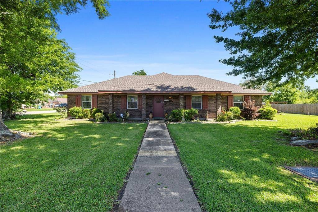 Luling, LA 70070,180 W HEATHER DR