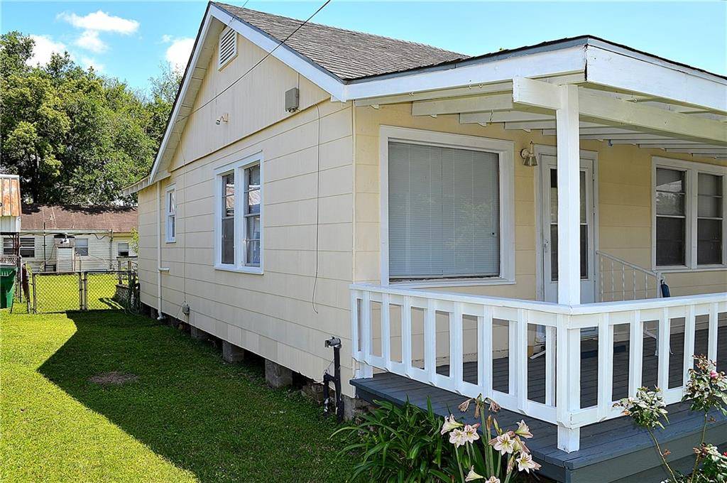 Westwego, LA 70094,607 CENTRAL AVE