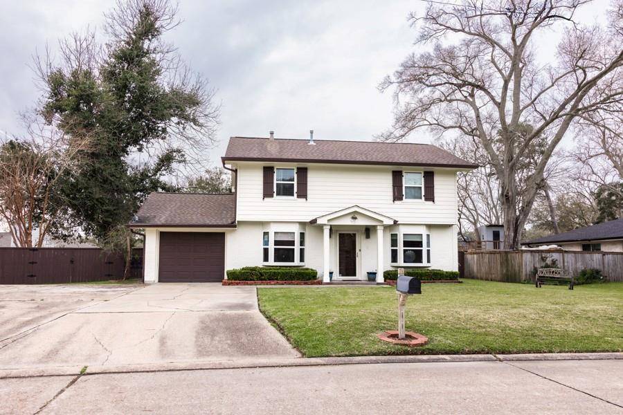 Belle Chasse, LA 70037,110 LAKE PARK DR