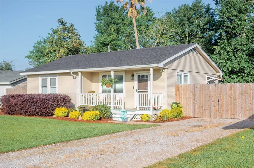 Luling, LA 70070,416 MILLING AVE