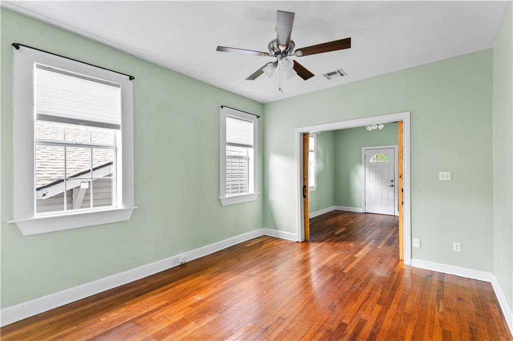 New Orleans, LA 70115,2621 23 ROBERT ST