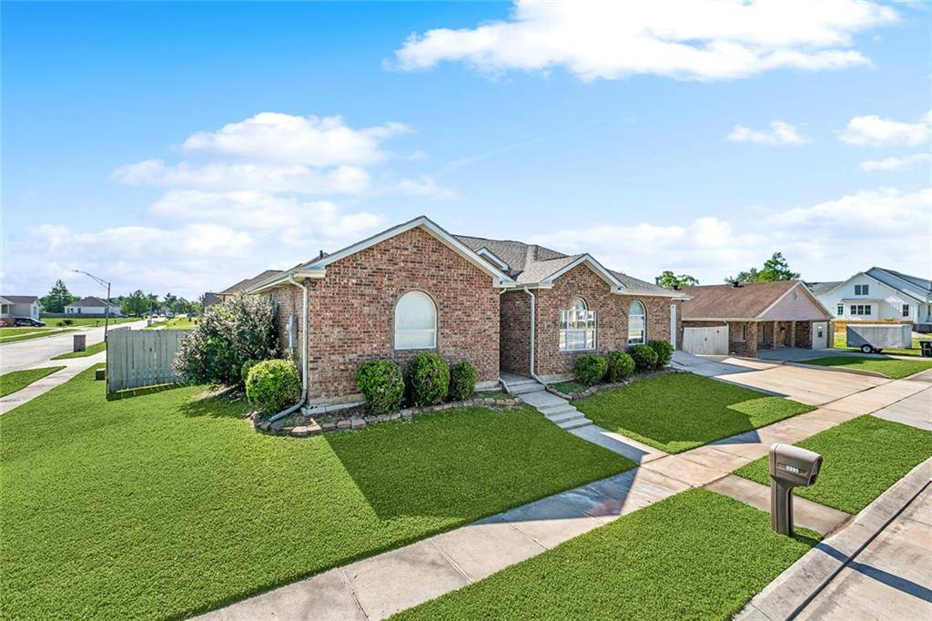 Chalmette, LA 70043,3945 JEAN LAFITTE Pkwy
