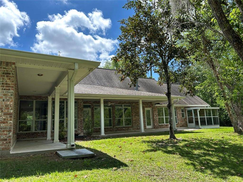 Slidell, LA 70461,103 PERRET DR