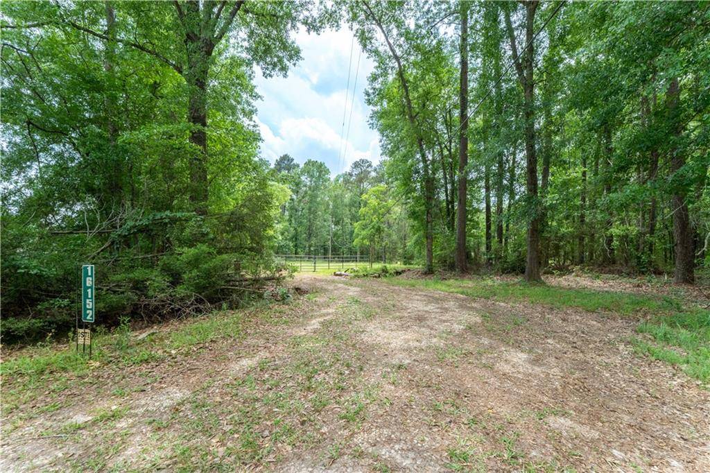Tickfaw, LA 70466,16152 TRAPEN LN