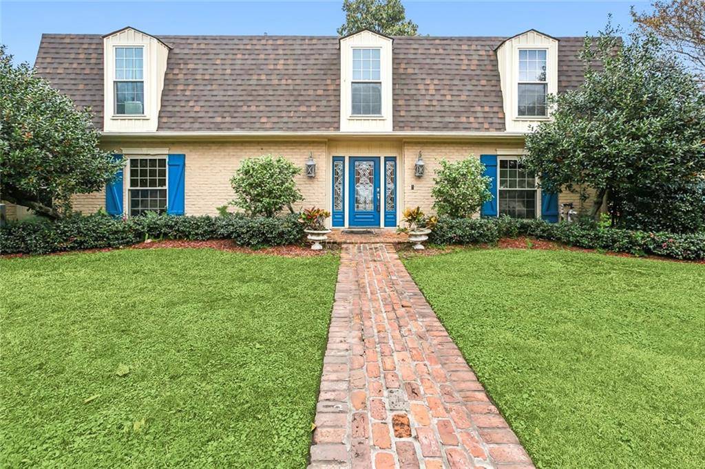 Metairie, LA 70002,4525 BEAU LAC LN
