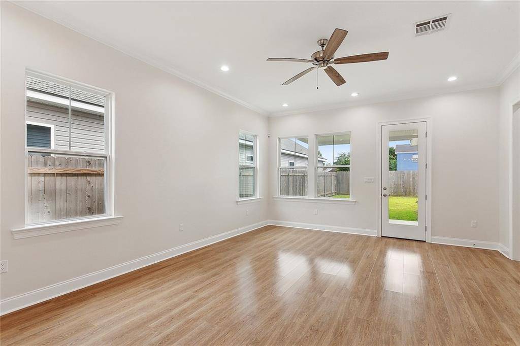 Jefferson, LA 70121,4716 CROSS ST