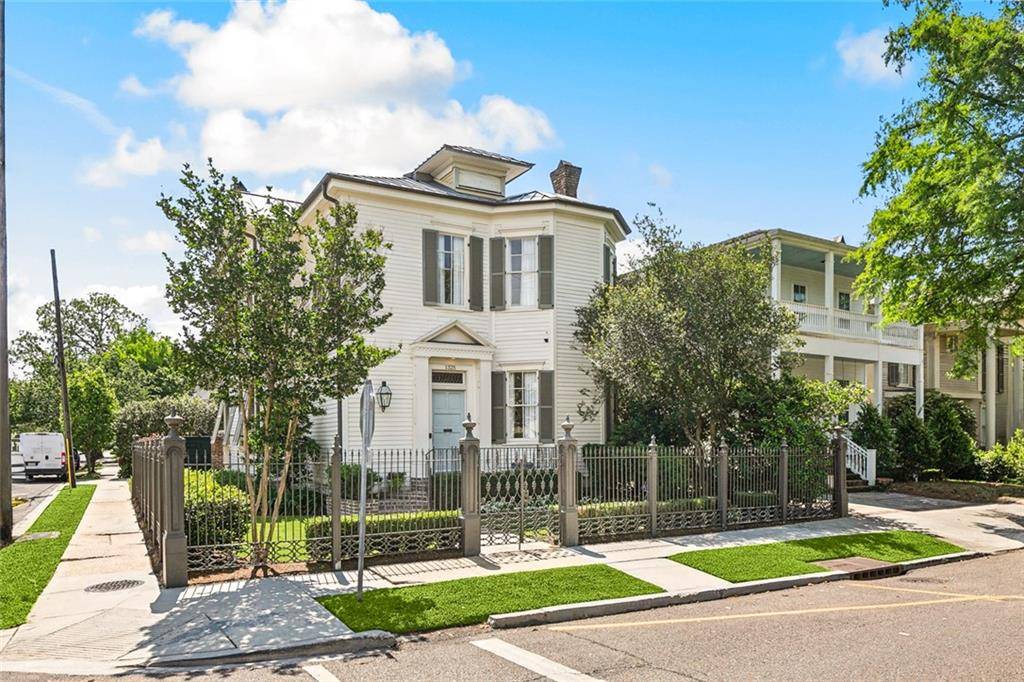 New Orleans, LA 70115,1325 JEFFERSON AVE