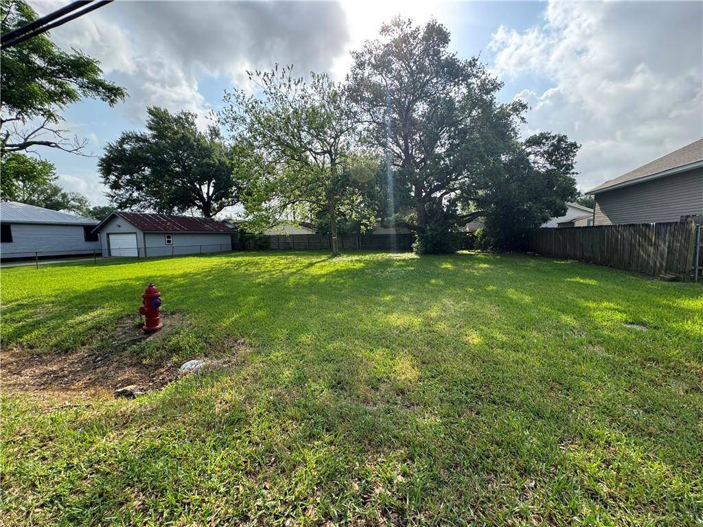 Norco, LA 70079,328 BARRECA ST