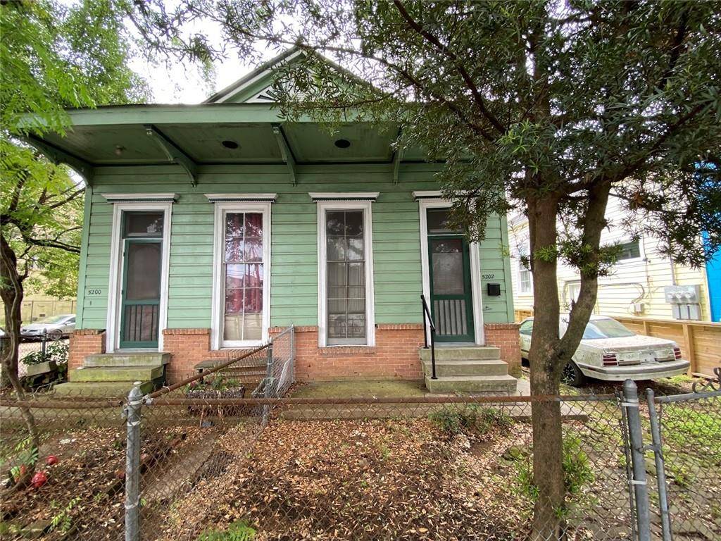 New Orleans, LA 70115,5200 MAGAZINE ST