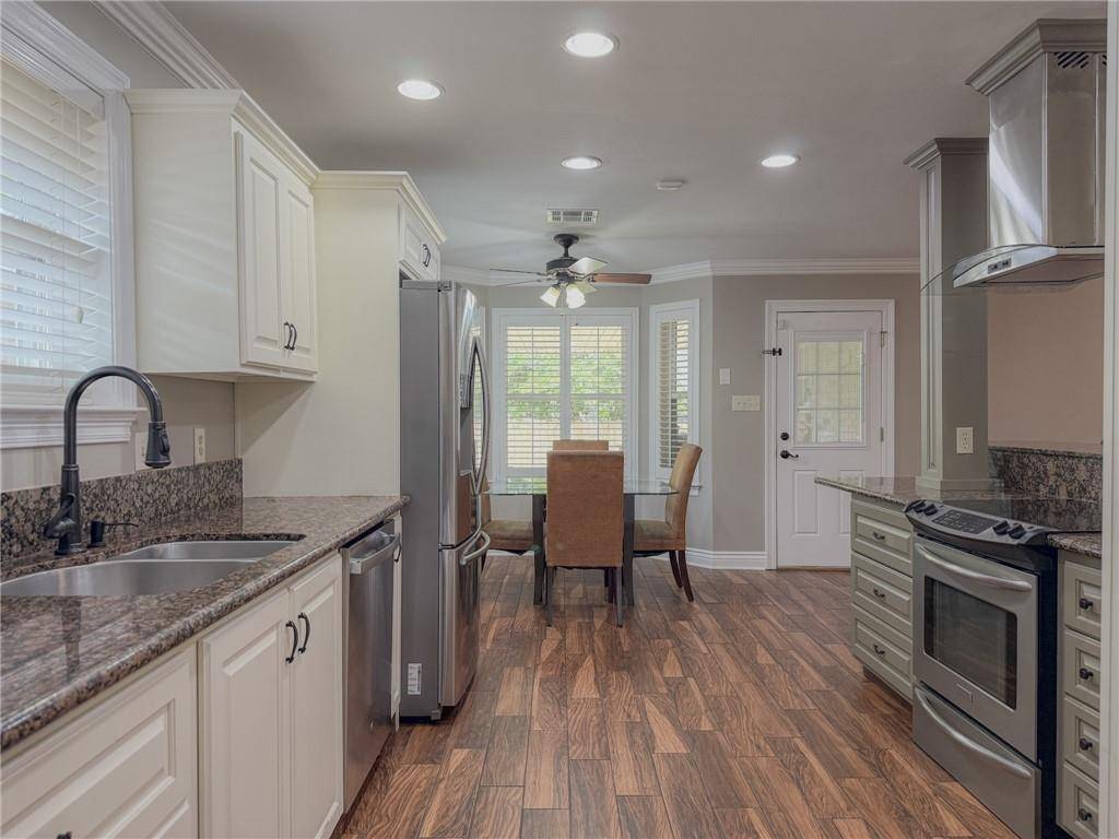 Metairie, LA 70006,4612 LORINO ST