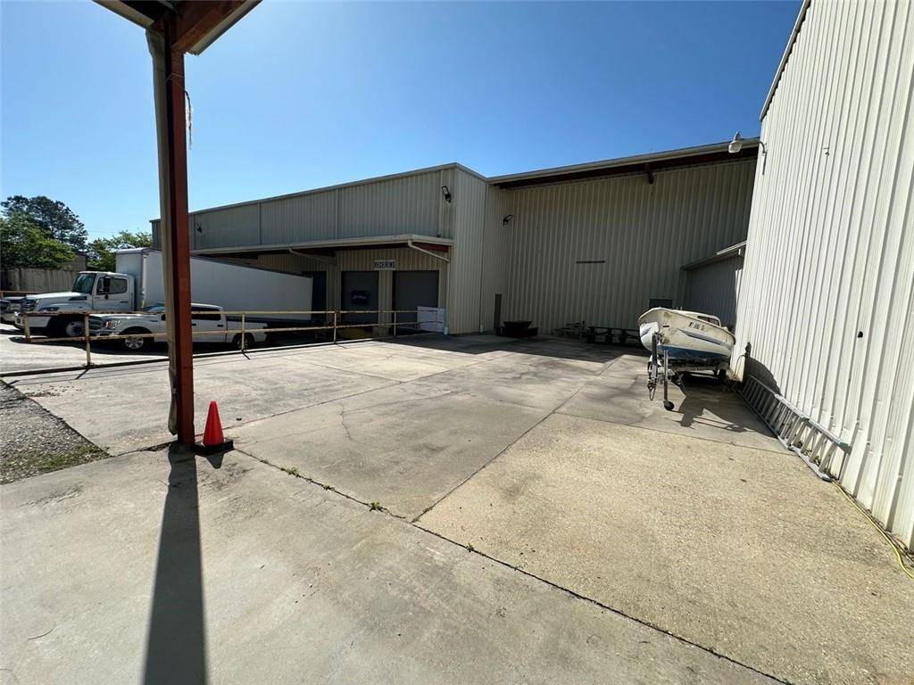 Mandeville, LA 70471,68490 HIGHWAY 59 HWY