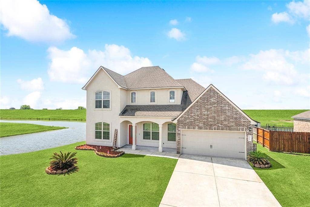 Slidell, LA 70461,466 W LAKE DR