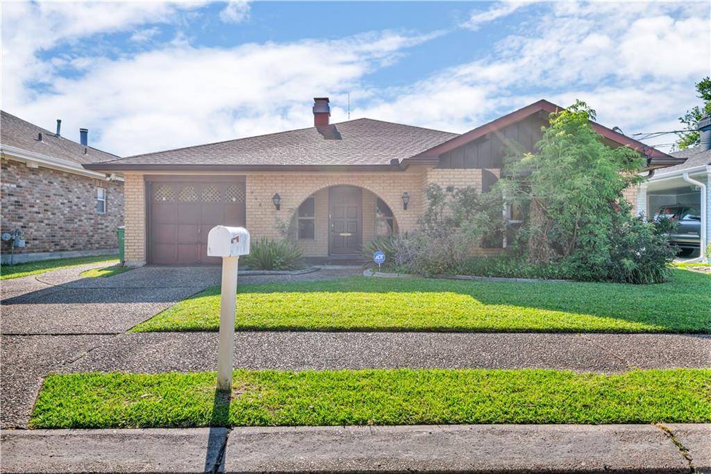 Metairie, LA 70005,908 MARTIN BEHRMAN WALK