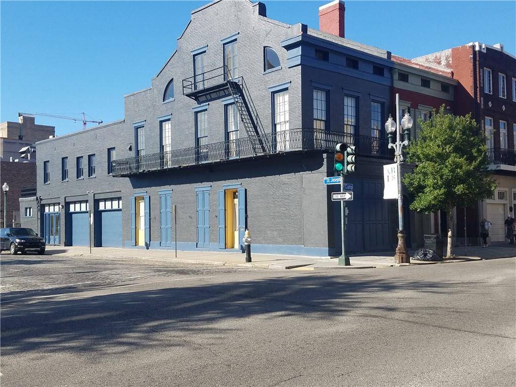 New Orleans, LA 70130,601 ST. JOSEPH ST