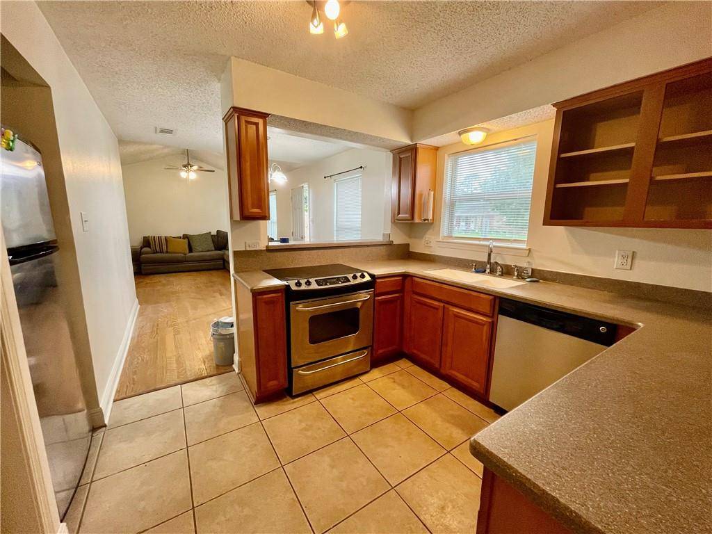 Slidell, LA 70461,2002 HEATHER LN