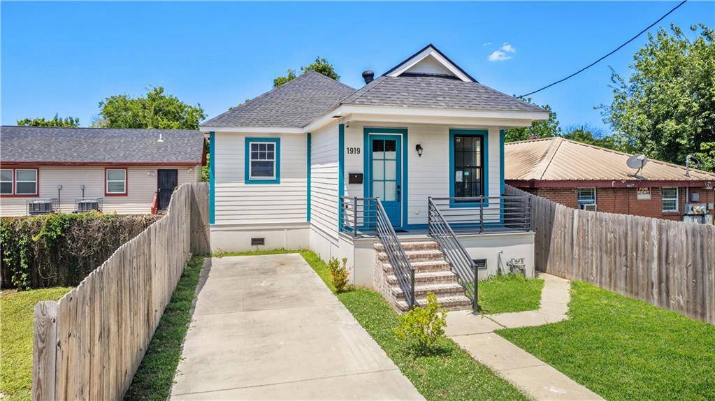 New Orleans, LA 70116,1919 N PRIEUR ST
