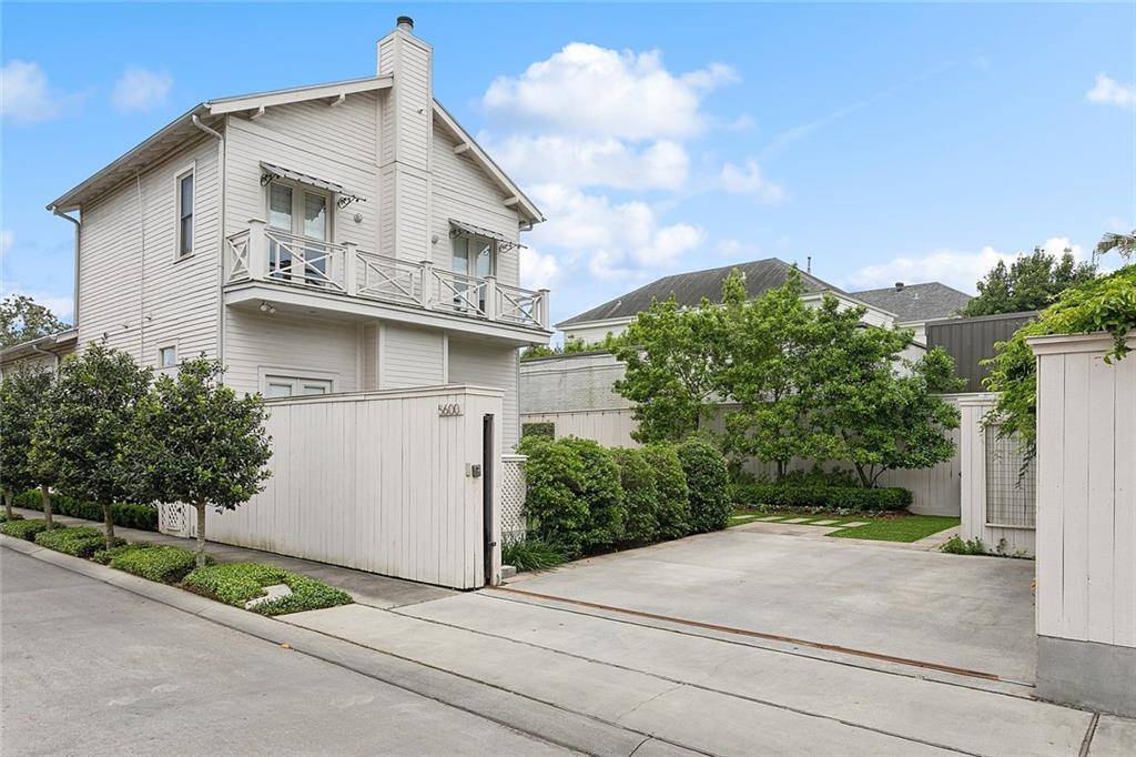 New Orleans, LA 70115,5600 PRYTANIA ST
