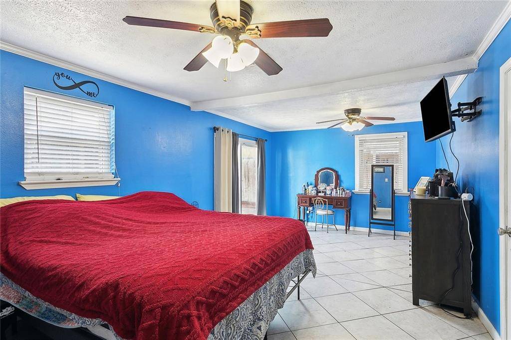 Gretna, LA 70056,2973 GLENBROOK DR