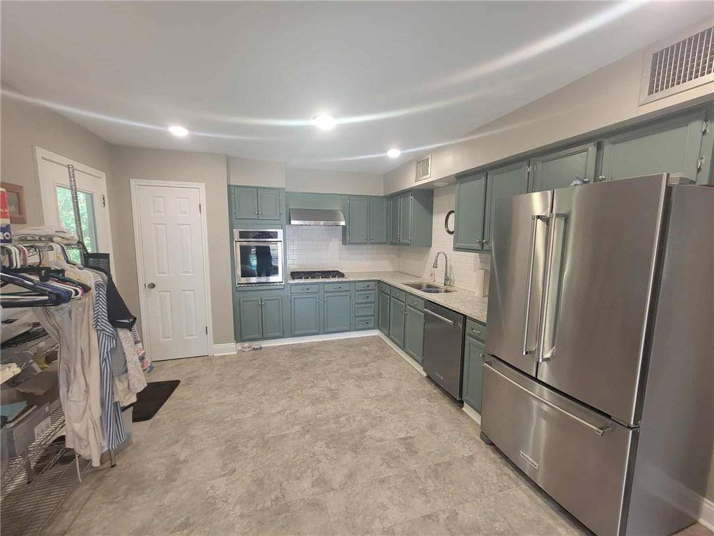 Pineville, LA 71360,114 JANEZ PL