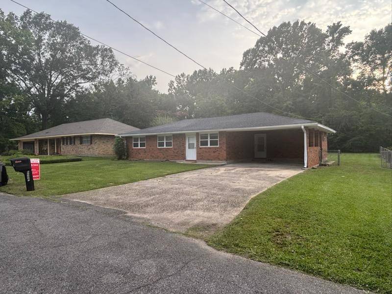 Baton Rouge, LA 70811,8995 GOV PLEASANT DR
