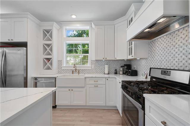 River Ridge, LA 70123,9900 MARTHA LN