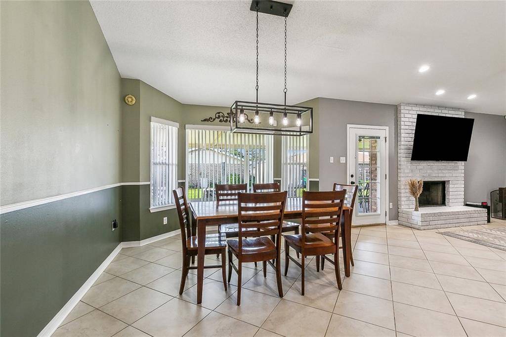 Marrero, LA 70072,2560 KISMET ST