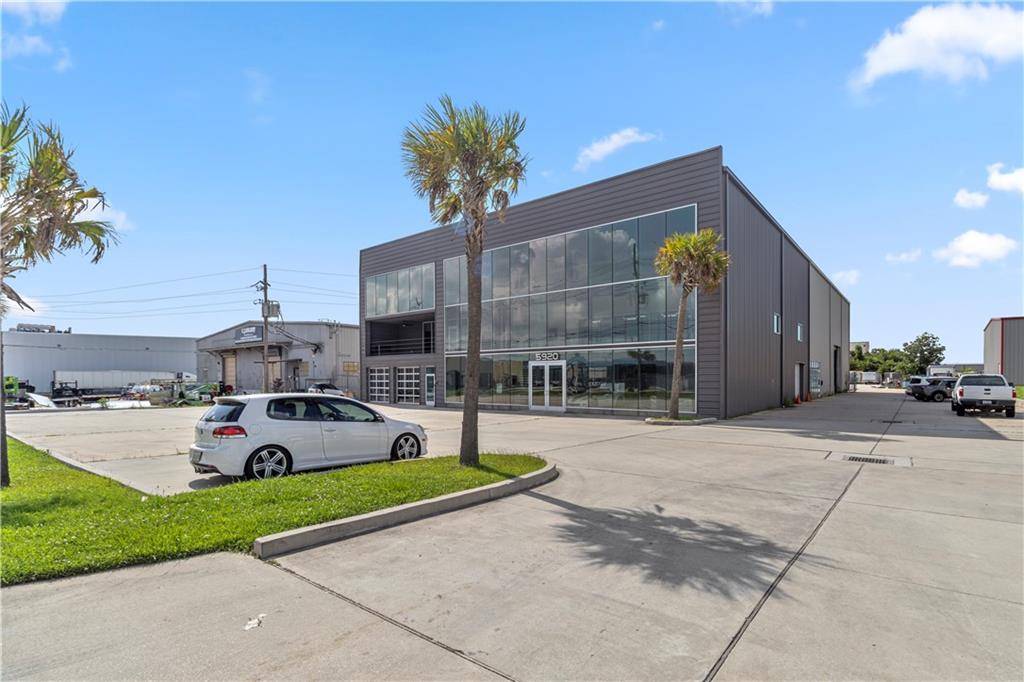 Harahan, LA 70123,5920 MOUNES ST