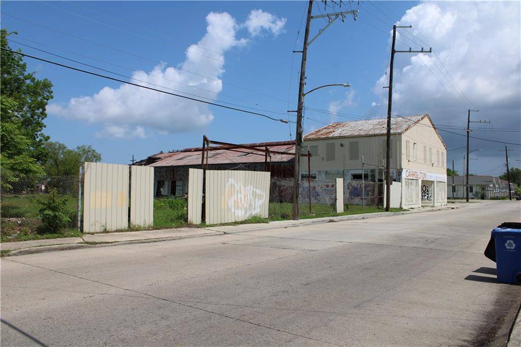 New Orleans, LA 70118,2910-12 LEONIDAS ST