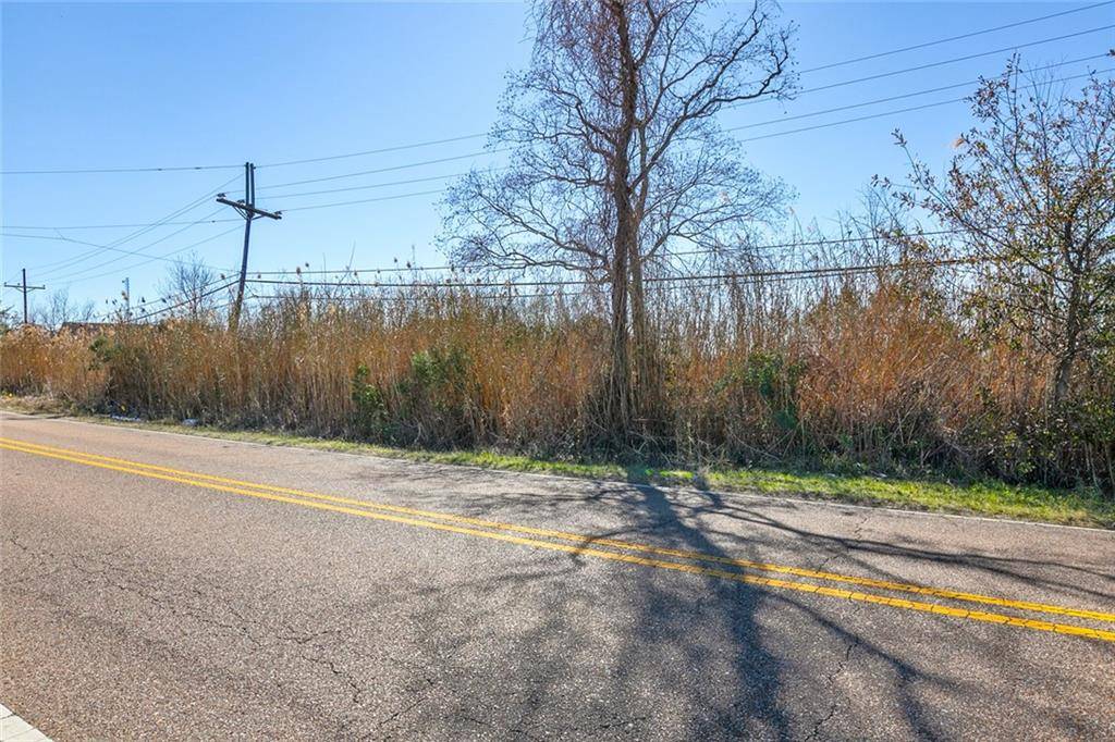 Slidell, LA 70458,123 CARR DR