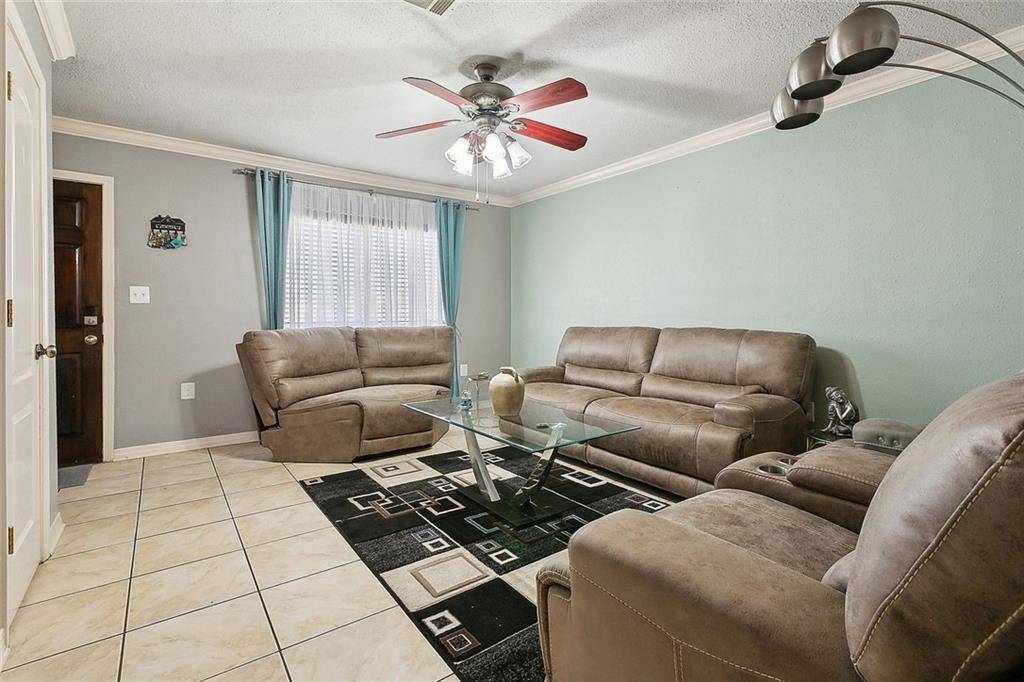 Kenner, LA 70065,157 AUBURN PL