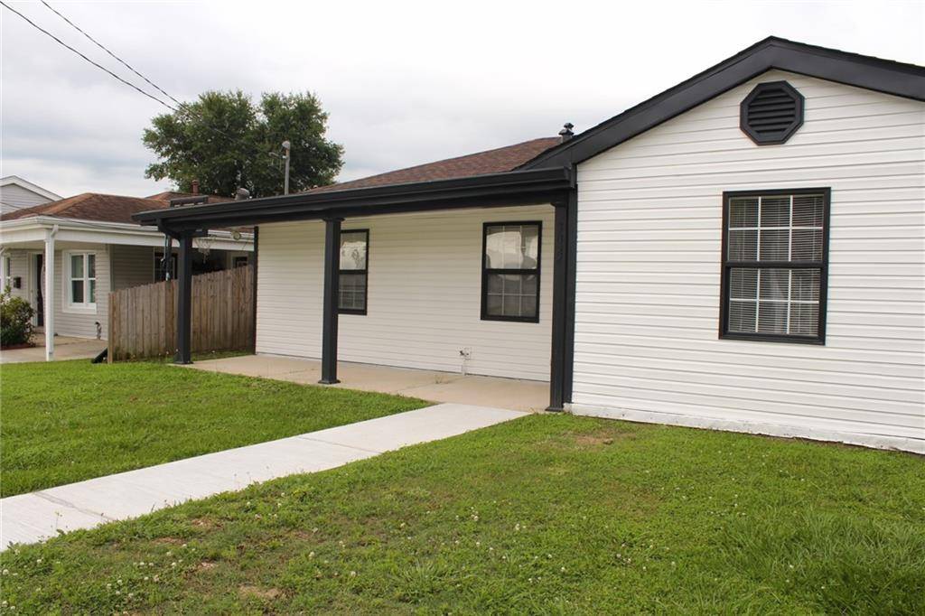 Gretna, LA 70053,3024 HERO DR