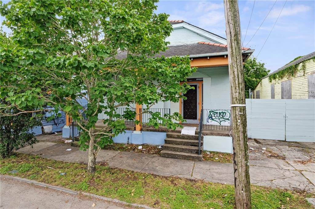 New Orleans, LA 70117,3020 ST. CLAUDE AVE