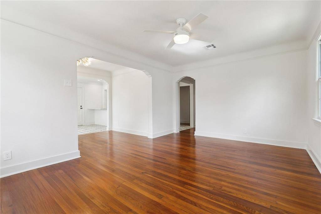 Jefferson, LA 70121,316 CLAIBORNE CT