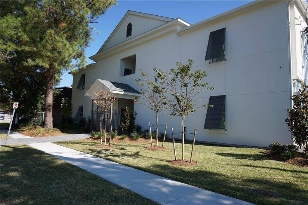 Metairie, LA 70005,505 LAKE AVE #2